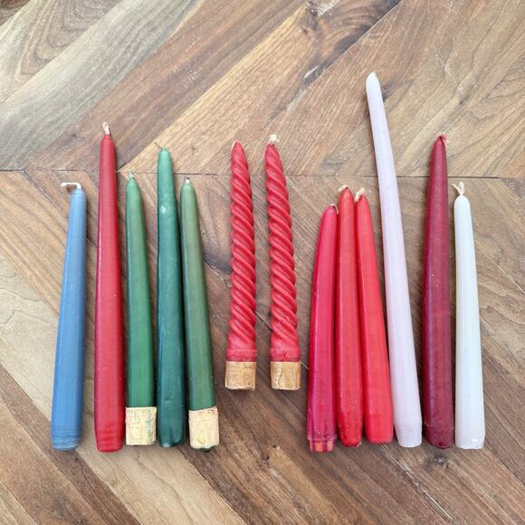 Vintage 1970s Candle Lot 13 Tapers Spirals Tablescapes Holiday Decor Red Green - Picture 1 of 6